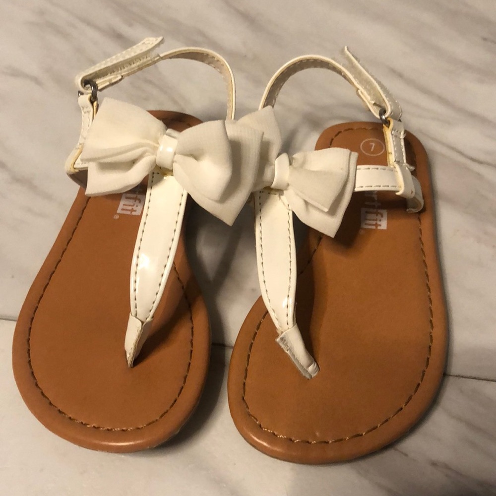Size 7 infants white sandals